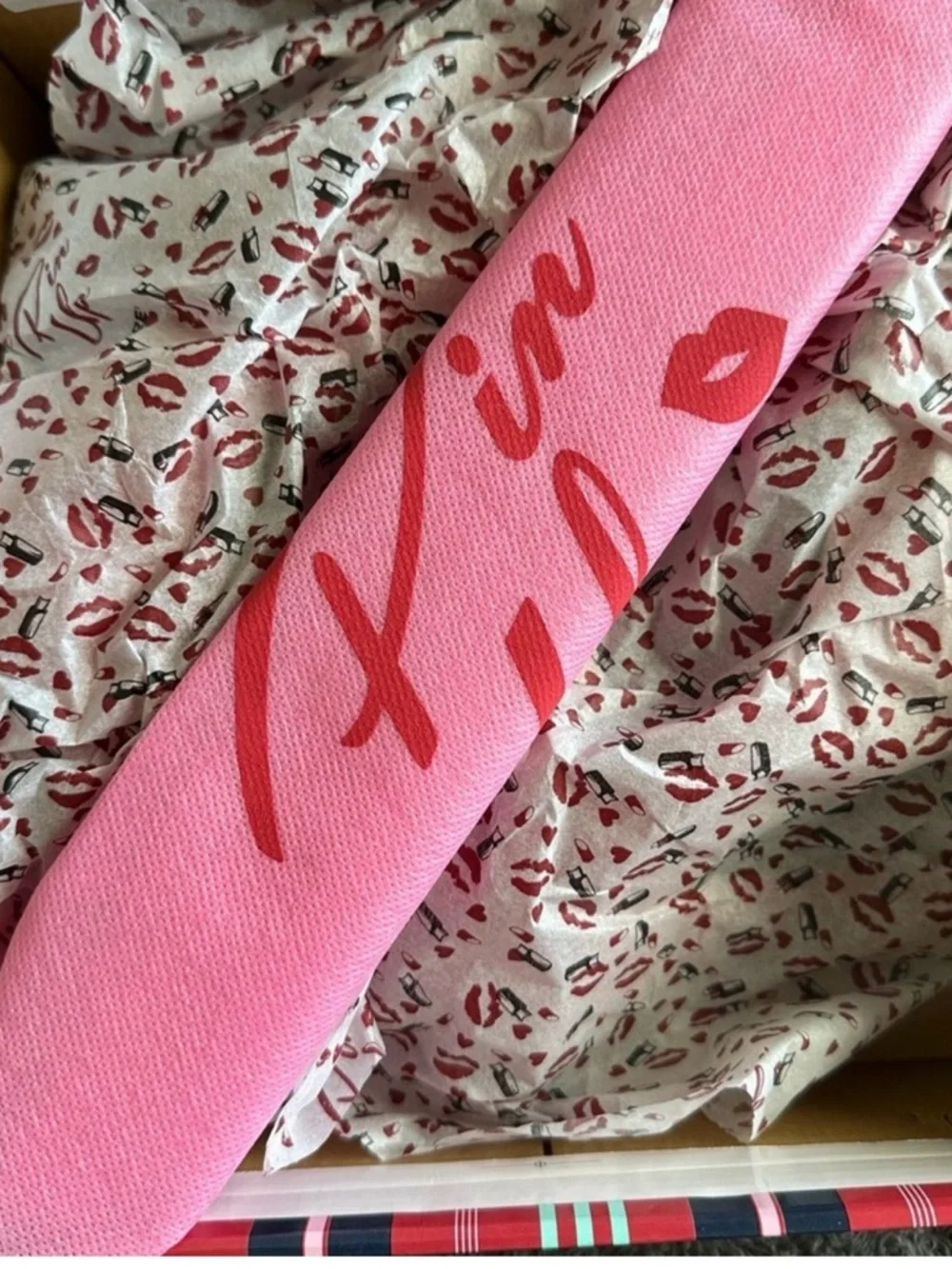 Pinup Couture Lipstick Packaging - Pink with Red Logo - Picture 3 of 8